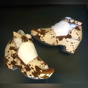 Pierre Dumas Cowhide Print Wedge Sandals